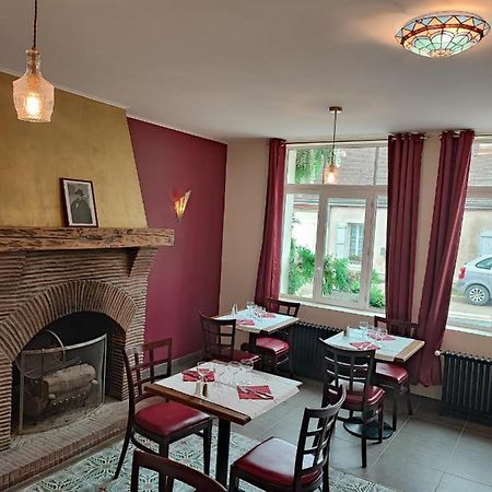拉玛德琳酒店 Saint-Benoît-sur-Loire 外观 照片